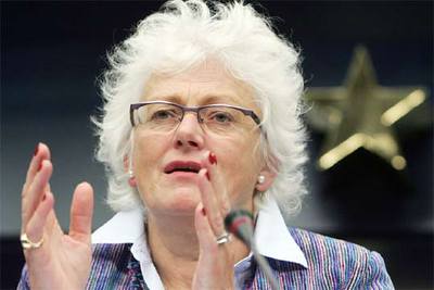 La comisaria europea de Agricultura, Mariann Fischer, explica el acuerdo del azúcar el pasado mes de noviembre.