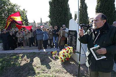 Homenaje en Alicante a 27 republicanos fusilados