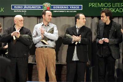 Galardones literarios