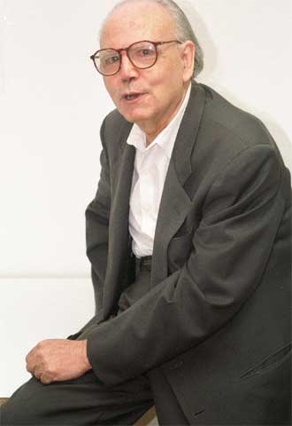 Manuel Lloris, escritor