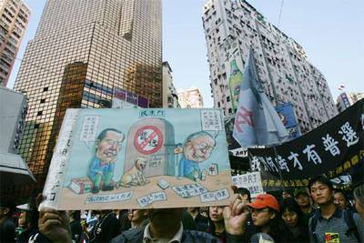 150.000 manifestantes exigen democracia en Hong Kong