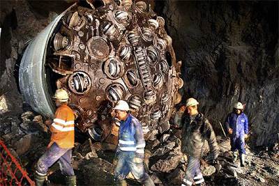 Avanzan los trabajos para mejorar la seguridad del túnel del Cadí