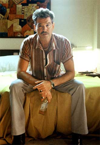 Tras interpretar al agente 007, el actor irlandés regresa a la pantalla grande para encarnar a un asesino estadounidense en la película de Richard Shepard