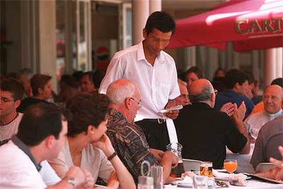 La hostelería es uno de los sectores que emplea y demanda mayor número de inmigrantes.