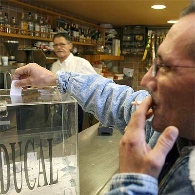 Últimos días de votaciones en el bar Ducal