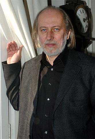 László Krasznahorkai, retratado en Barcelona.