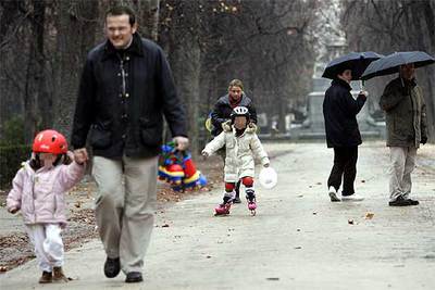 LA ILUSIÓN NO NECESITA PARAGUAS