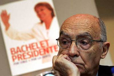 Apoyo a Bachelet en Madrid