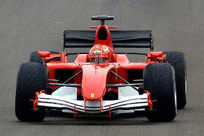 Michael Schumacher, al volante del nuevo bólido rojo para 2006.