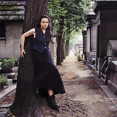 Amélie Nothomb obtuvo en 1999, con la novela 'Estupor y temblores', el Gran Premio de la Academia Francesa.