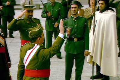 Un momento del rodaje de  Los que intentaron matar a Franco,  en Valdemorillo.