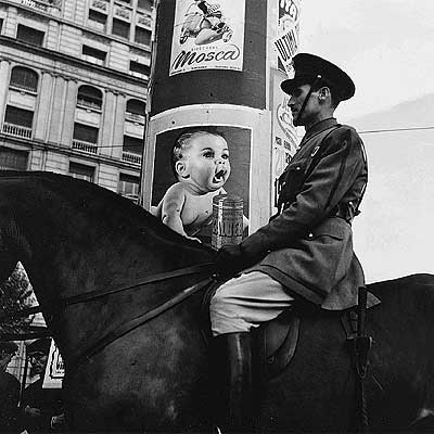  Publicitat   (1954), de Catalá Roca. 