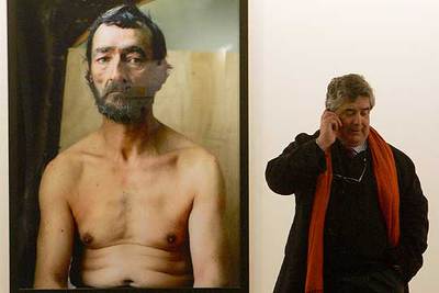  Eladio,   fotografía de la serie   Utópicos , de Pierre Gonnord, en la galería Juana de Aizpuru, de Madrid.