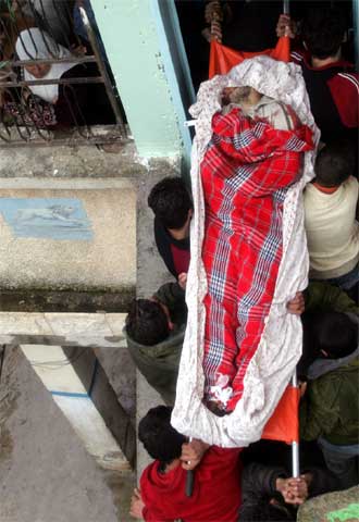 ENTIERRO TRAS EL TIROTEO