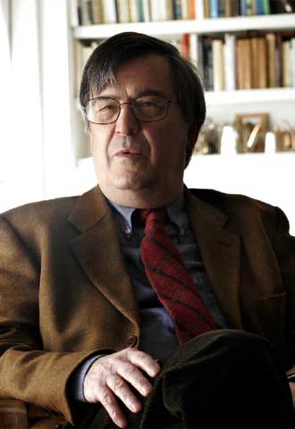 El poeta Luis Izquierdo.