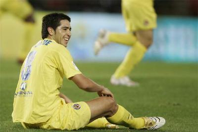 Riquelme, tras un lance del partido.