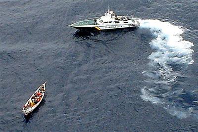 INTERCEPTADOS EN ALTA MAR.