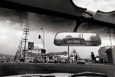  Double standard  (1962), de Denis Hopper.