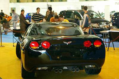 El Palacio de Congresos de Sevilla, a cuatro ruedas