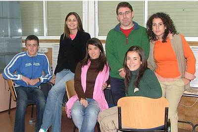 Los alumnos que han participado en el proyecto y su profesor.