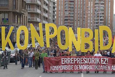 BATASUNA SE MUESTRA EN PAMPLONA