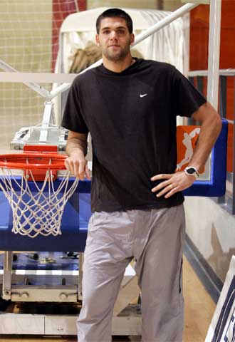 Felipe Reyes.
