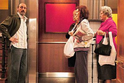 Imagen de la nueva temporada de  Aquí no hay quien viva.  