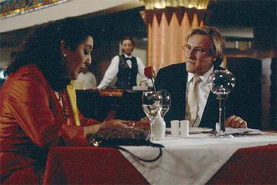 Gérard Depardieu, en un fotograma de  Otros tiempos. 