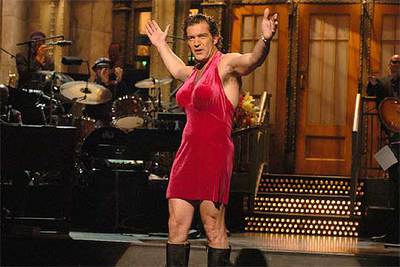 Antonio Banderas, durante su actuación en el programa  Saturday Night Live,  de la NBC.