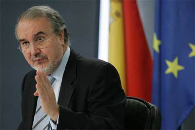 Pedro Solbes, ministro de Economía y Hacienda.