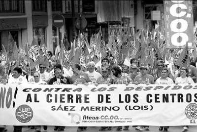 La plantilla de Lois sale a la calle en Valencia contra los despidos