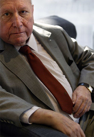 Jean-François Revel.