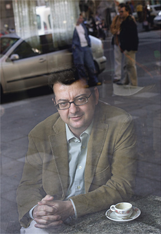 Edmundo Rodríguez Achútegui es juez en el País Vasco, y lleva escolta desde que mataron 