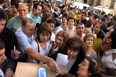 Inversionistas de Fórum Filatélico se manifiestan