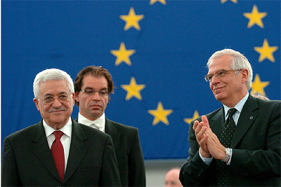 ABBAS PIDE AYUDA A LA UE