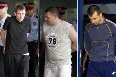 Los tres presuntos ladrones que utilizaban métodos silenciosos, conocidos  como   murcigleros,    detenidos en Roses .