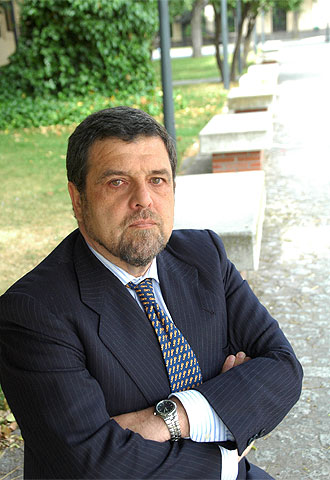 Fernando Mariño Menéndez.