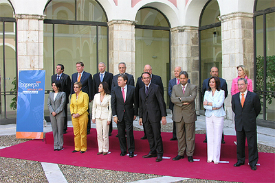 Los parlamentos autónomos, por la participación ciudadana