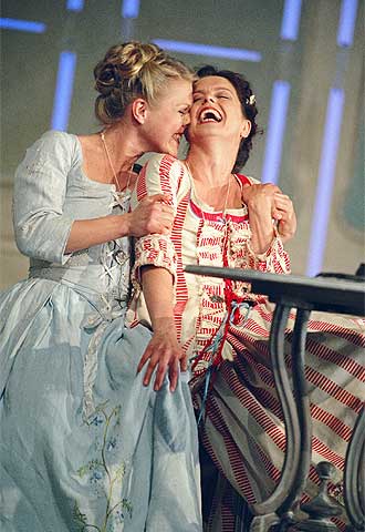 Escena de  Così fan tutte. 