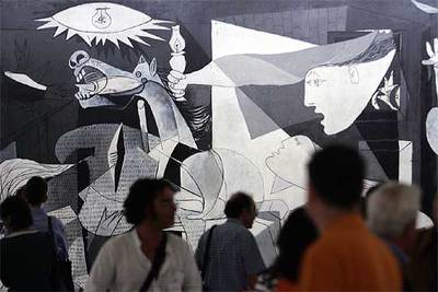  El Guernica,   ayer en el Centro de Arte Reina Sofía.  