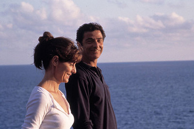 Ana Fernández y Gustavo Garzón, en  Amor en defensa propia .