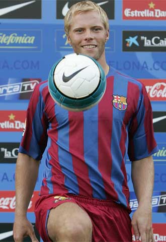 Gudjohnsen, durante su presentación.