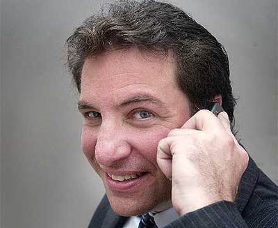 Kevin Mitnick . 