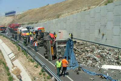Toneladas de chatarra en la M-50