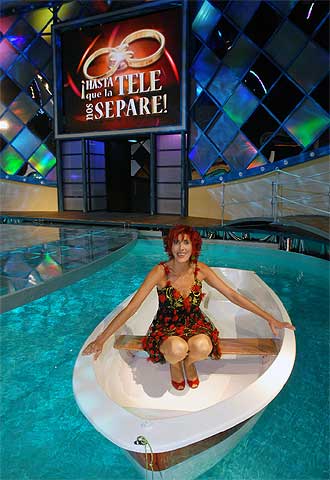 Paz Padilla, en el plató de  Hasta que la tele nos separe. 