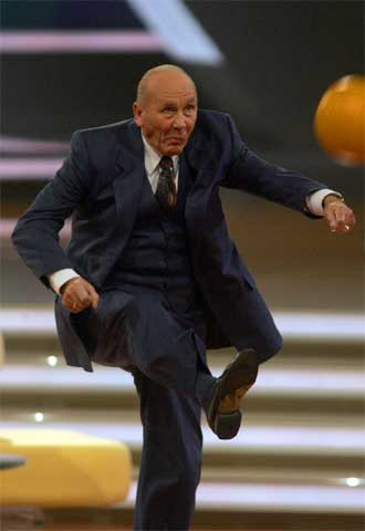 Horst Eckel, en diciembre de 2005 en el acto del sorteo de grupos.