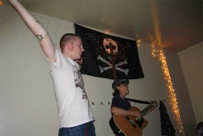 Cristianos  renacidos  durante un acto en la iglesia del Underground, en Nueva York.