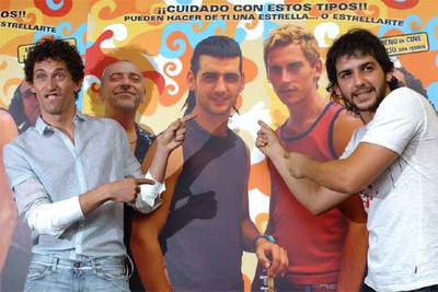 Paco León, a la izquierda, y Fran Perea, durante la presentación de la película  Los managers. 
