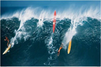 A Peter Viertel se le atribuye haber introducido el surf en la Europa continental en los cincuenta.