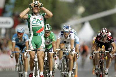 THOR HUSHOVD SE IMPONE EN PARÍS